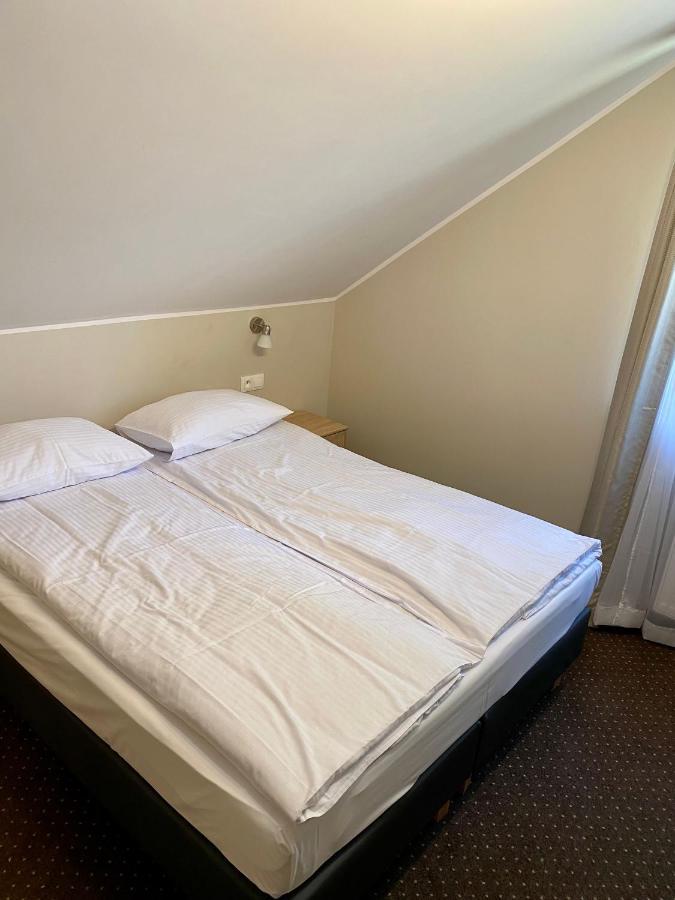 Gracja Bed & Breakfast Warsaw Exterior photo